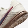 Nike Gato