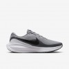 Nike Revolution 8