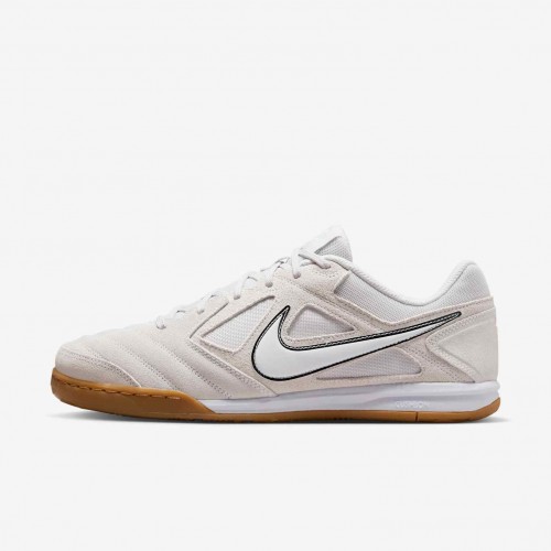Nike Gato