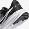 Nike Run Defy