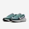 Nike Revolution 8