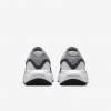 Nike Revolution 8