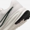 Nike Run Defy