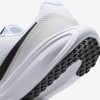 Nike Revolution 8