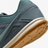 Nike Gato