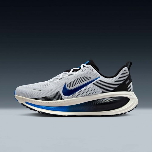 Nike Vomero 18