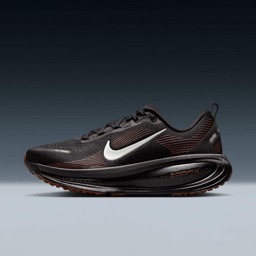 Nike Vomero 18