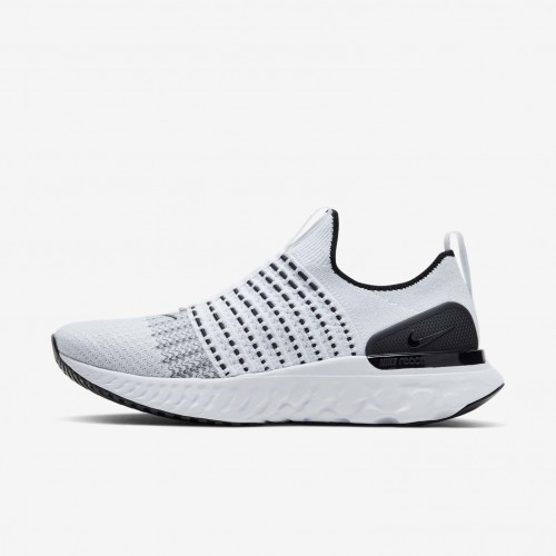 Nike Phantom Run 2