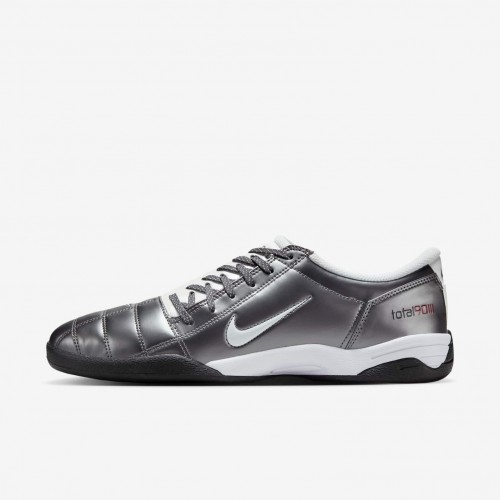 Nike Total 90