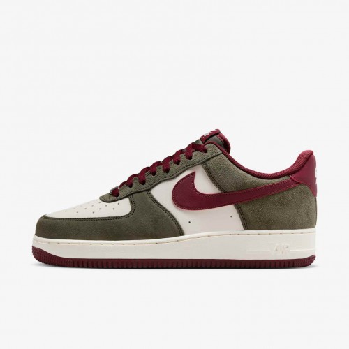 Nike Air Force 1 &#x27;07 LV8