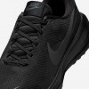 Nike Revolution 8