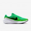 Nike Revolution 8