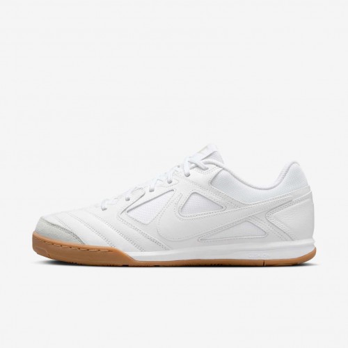 Nike Gato