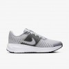 Nike Run Defy