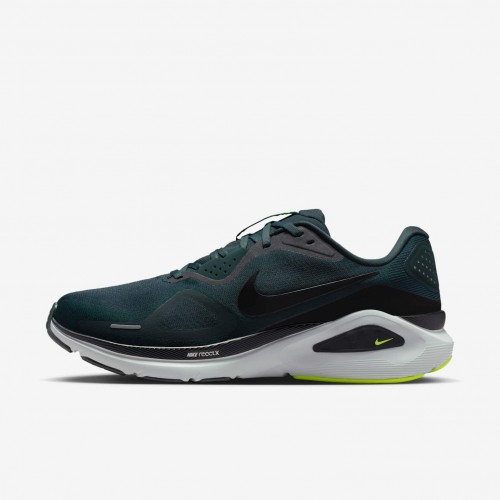 Nike Structure 26