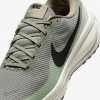 Nike Revolution 8