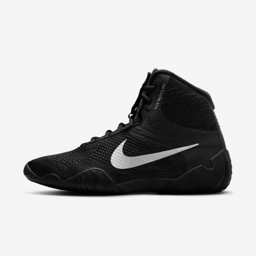 Nike Tawa