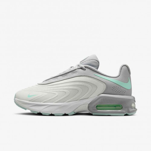 Nike Air Max Fire