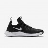Nike Free TR 8