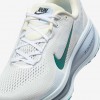 Nike Vomero 18