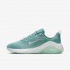 Nike Bella 7