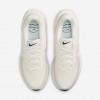 Nike Revolution 8