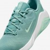 Nike Bella 7