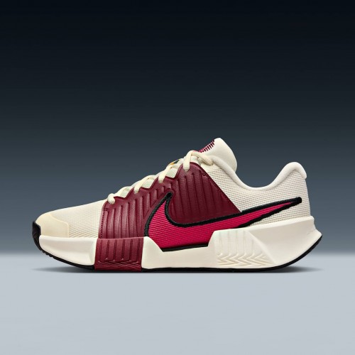 Nike GP Challenge Pro